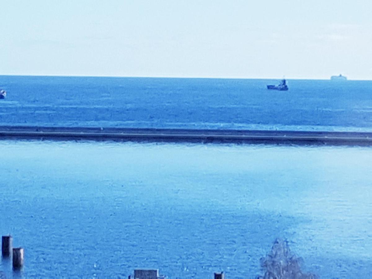 Gdynia Centrum Z Pieknym Widokiem Na Morze I Balkonem 9 Pietro Przy Sea Towers Luaran gambar