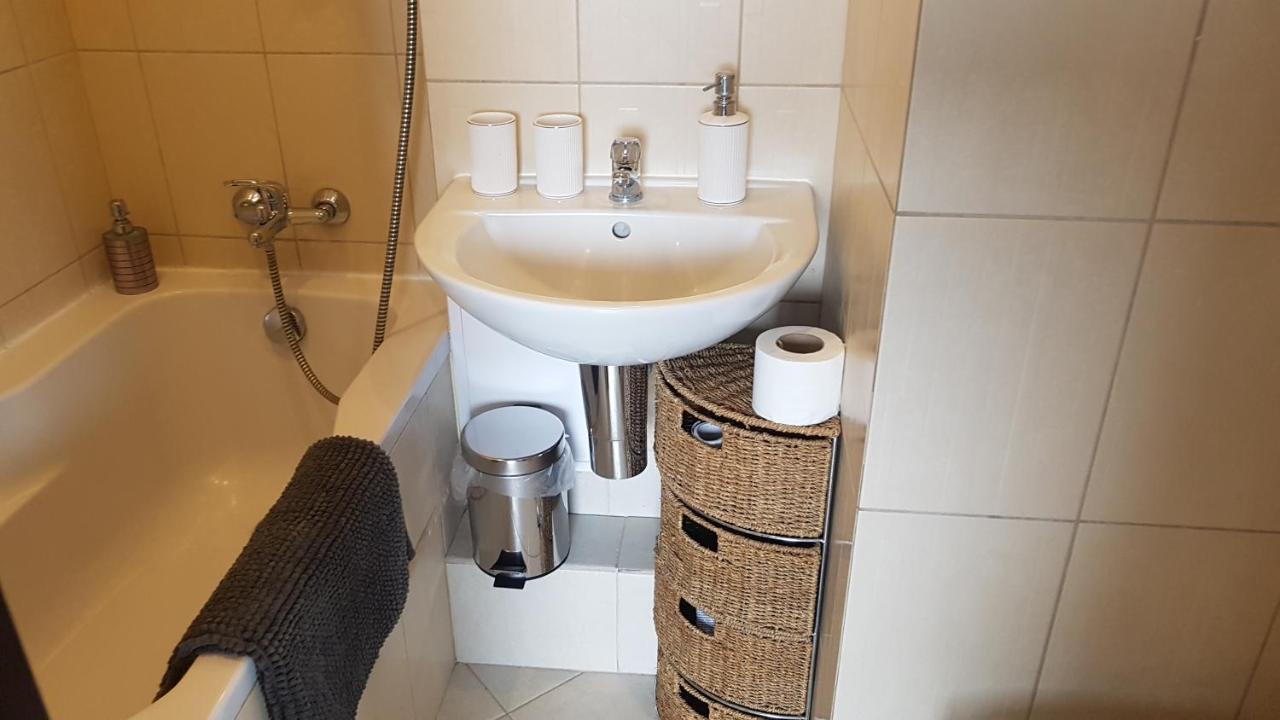 Gdynia Centrum Z Pieknym Widokiem Na Morze I Balkonem 9 Pietro Przy Sea Towers Luaran gambar
